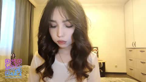 I am Gina ntmu Lets hit 10 Thumbs Up together online show from February 3, 2026, 5:27 am