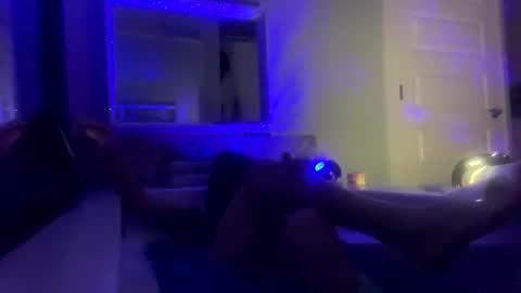 Jessica online show from December 14, 2025, 6:52 am