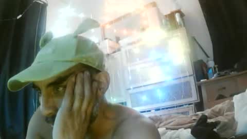 jglarsbel online show from May 24, 2026, 4:01 pm