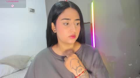 jhackelin  My independent account online show from November 2, 2025, 10:39 am