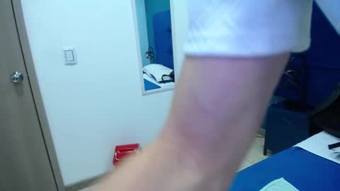 Jheampiero online show from September 11, 2025, 1:33 pm