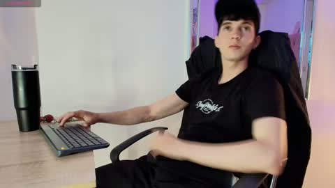 Jheampiero online show from March 5, 2026, 9:22 pm