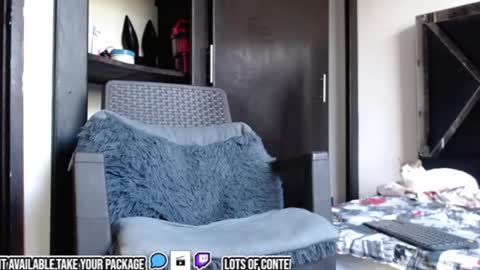 jhoana aston - daniel online show from February 28, 2026, 12:06 pm