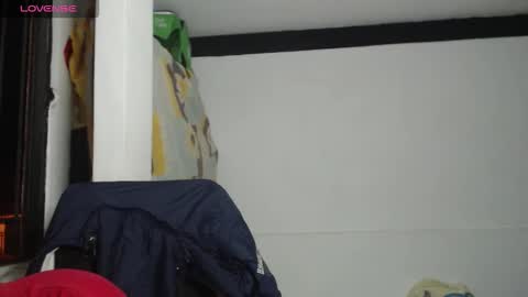 JhoanVelezModel online show from October 14, 2025, 2:34 am