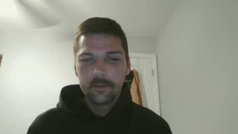 Snapshot of jholls chatting on February 10, 2025, 11:13 pm jholls online show from February 10, 2025, 11:13 pm