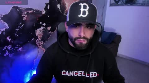 John Bear.... online show from December 18, 2025, 11:16 am