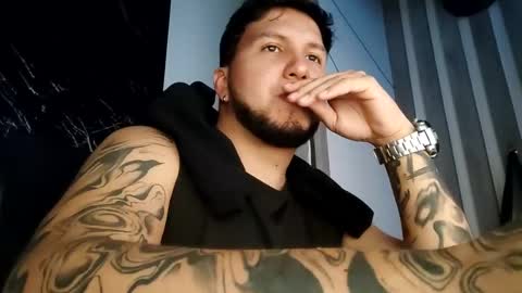 jhon online show from January 9, 2025, 2:11 am