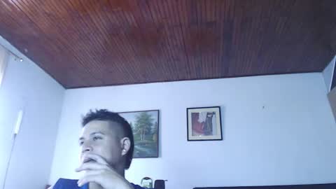 jhon tommy online show from January 17, 2025, 3:22 pm