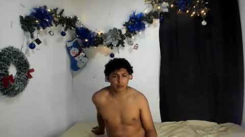 Snapshot of jhoner_browms chatting on December 1, 2025, 12:21 pm jhoner_browms online show from December 1, 2025, 12:21 pm