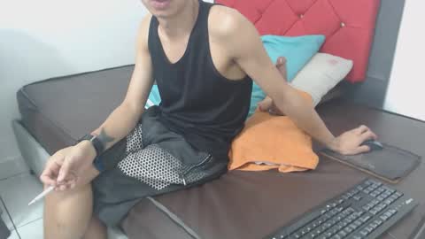 jhonny_k online show from February 5, 2026, 12:21 pm