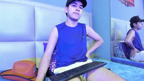 Jhonny online show from November 5, 2025, 1:44 pm