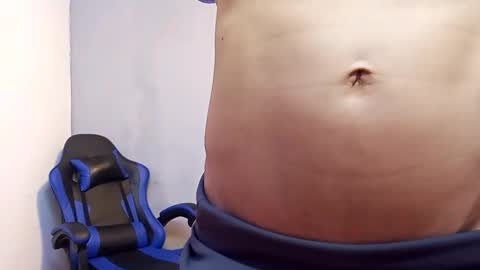 Snapshot of jhonny_thes28 chatting on February 19, 2026, 9:44 pm jhonny_thes28 online show from February 19, 2026, 9:44 pm