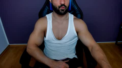 Snapshot of jhonnyboy007 chatting on December 6, 2024, 5:42 am Black Diamond online show from December 6, 2024, 5:42 am