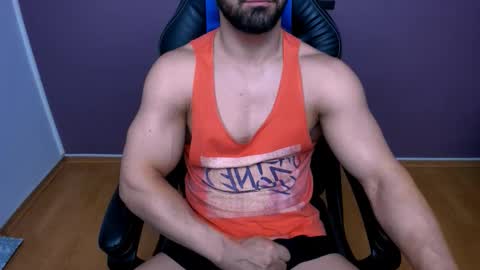 Snapshot of jhonnyboy007 chatting on December 1, 2025, 5:29 pm Black Diamond online show from December 1, 2025, 5:29 pm