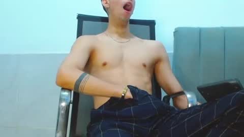 Snapshot of jhony_sex3 chatting on August 2, 2026, 9:35 pm jhony_sex3 online show from August 2, 2026, 9:35 pm