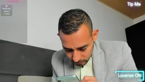 Jhony Alzate online show from May 30, 2026, 2:52 am