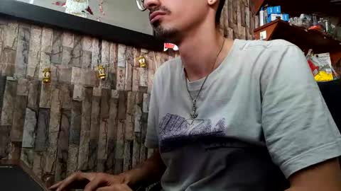 Jhosuamoore  online show from December 13, 2025, 8:04 pm