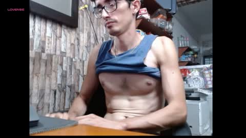 Snapshot of jhosuamoore2 chatting on July 16, 2026, 10:38 pm jhosuamoore2 online show from July 16, 2026, 10:38 pm