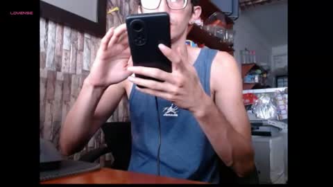Snapshot of jhosuamoore2 chatting on July 17, 2026, 11:50 am jhosuamoore2 online show from July 17, 2026, 11:50 am
