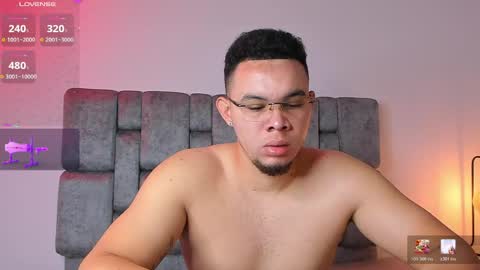 Snapshot of jhotta_foxx chatting on April 19, 2026, 7:07 am Jhonatan80 online show from April 19, 2026, 7:07 am