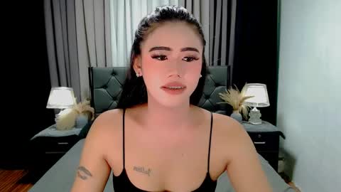 julie online show from April 30, 2026, 1:12 am