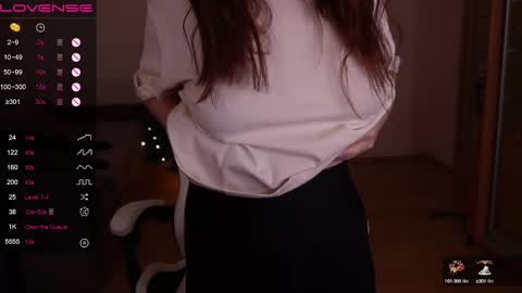 Snapshot of jia_lisaa chatting on January 16, 2025, 10:42 am jia_lisaa online show from January 16, 2025, 10:42 am