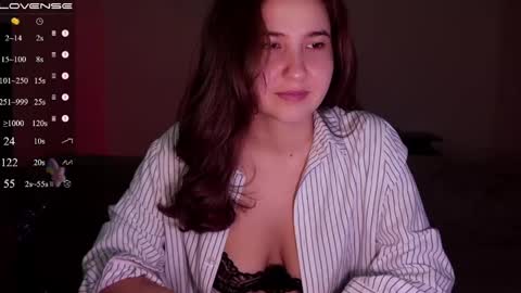jia_lisaa online show from June 6, 2026, 4:12 pm