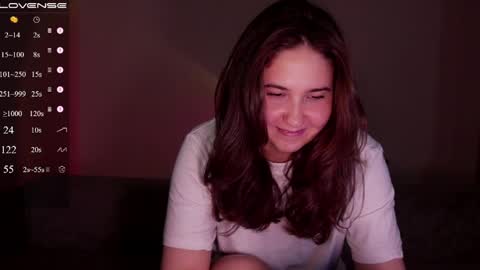 jia_lisaa online show from June 9, 2026, 2:50 pm