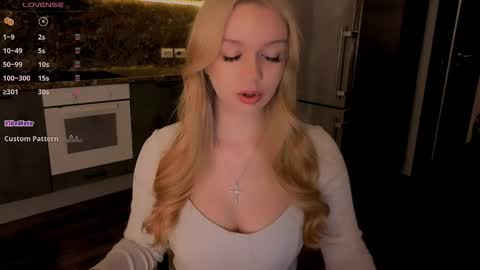 Snapshot of jiaalisaa chatting on April 20, 2026, 7:48 pm Lisa I would really appreciate it if you could help me achieve 88 thumbs up favorite patterns 38457588 online show from April 20, 2026, 7:48 pm