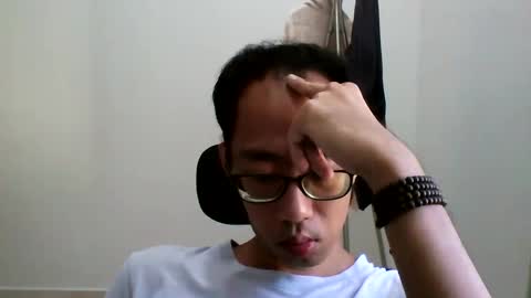 Snapshot of jiachi13 chatting on December 28, 2024, 2:22 am Alex online show from December 28, 2024, 2:22 am