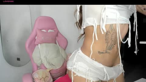 Snapshot of jimenna__ chatting on May 16, 2026, 10:36 am jimenna online show from May 16, 2026, 10:36 am