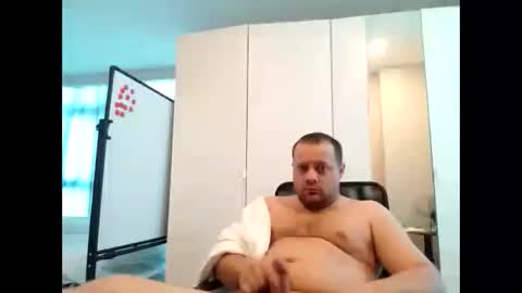 Snapshot of jimmy18love chatting on January 5, 2025, 12:42 am jimmy18love online show from January 5, 2025, 12:42 am