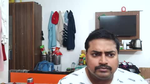 ASK online show from October 4, 2025, 10:41 pm