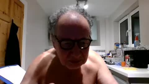 Snapshot of jimmybenido chatting on January 17, 2025, 5:30 pm Jim Redgewell online show from January 17, 2025, 5:30 pm