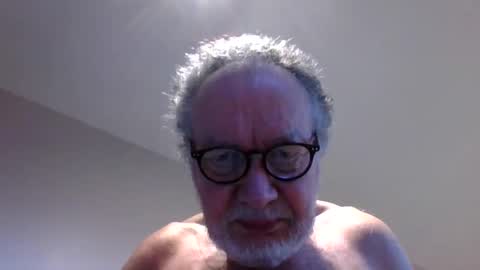 Snapshot of jimmybenido chatting on February 22, 2025, 5:35 pm Jim Redgewell online show from February 22, 2025, 5:35 pm