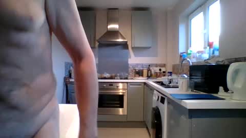 Snapshot of jimmybenido chatting on March 3, 2025, 5:18 pm Jim Redgewell online show from March 3, 2025, 5:18 pm