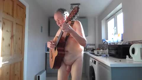 Snapshot of jimmybenido chatting on September 22, 2025, 4:42 pm Jim Redgewell online show from September 22, 2025, 4:42 pm