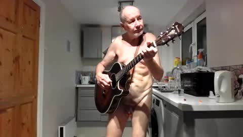 Snapshot of jimmybenido chatting on November 13, 2025, 5:45 pm Jim Redgewell online show from November 13, 2025, 5:45 pm