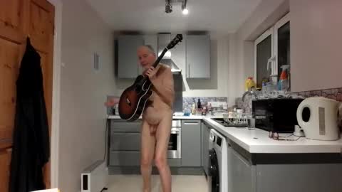 Snapshot of jimmybenido chatting on November 25, 2025, 5:35 pm Jim Redgewell online show from November 25, 2025, 5:35 pm