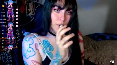 Snapshot of jinx_25 chatting on December 12, 2024, 1:10 am  Jinx  online show from December 12, 2024, 1:10 am