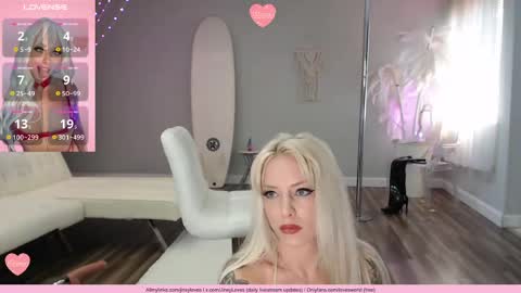 Snapshot of jinxy_loves chatting on May 23, 2026, 6:56 pm jinxy loves online show from May 23, 2026, 6:56 pm