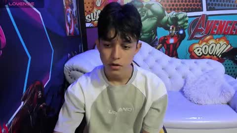 Snapshot of jisus_cat chatting on February 22, 2025, 10:09 pm Jisus online show from February 22, 2025, 10:09 pm