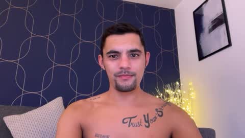 Snapshot of jjaysond chatting on January 18, 2026, 8:23 pm Jayson D online show from January 18, 2026, 8:23 pm