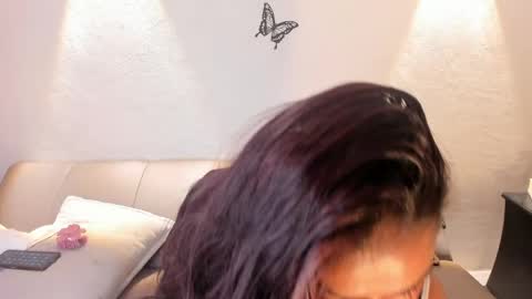 jessy online show from April 21, 2026, 1:42 am