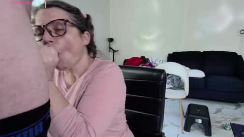 Snapshot of jjjust4fun1985 chatting on September 9, 2025, 11:04 pm Nicole Allen online show from September 9, 2025, 11:04 pm