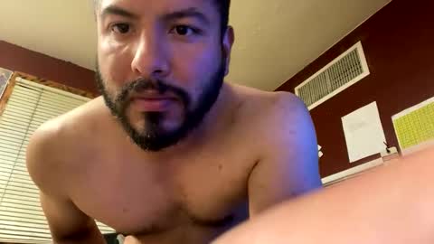 jjuarez5409 online show from May 14, 2026, 3:57 am