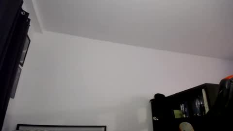 jld0125 online show from October 19, 2025, 8:15 am