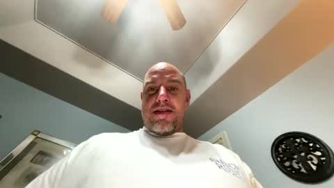 Snapshot of jlovindemsm chatting on October 5, 2025, 10:13 am Jimmy online show from October 5, 2025, 10:13 am