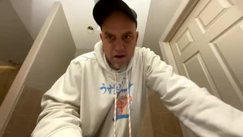 Snapshot of jlovindemsm chatting on November 3, 2025, 11:15 pm Jimmy online show from November 3, 2025, 11:15 pm