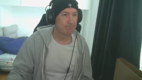 Snapshot of jman2025839798 chatting on April 13, 2026, 10:32 am jman2025839798 online show from April 13, 2026, 10:32 am